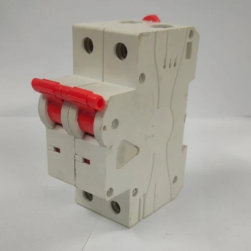 2-pole-isolator-switch-500x500 (2)